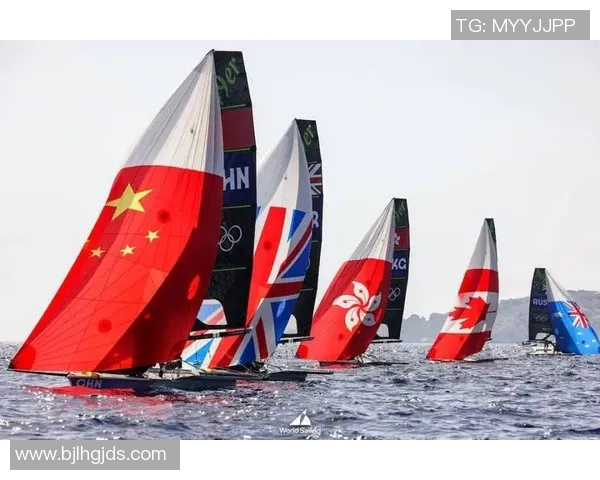 中国队晋级奥运帆船决赛，比赛画面美如画